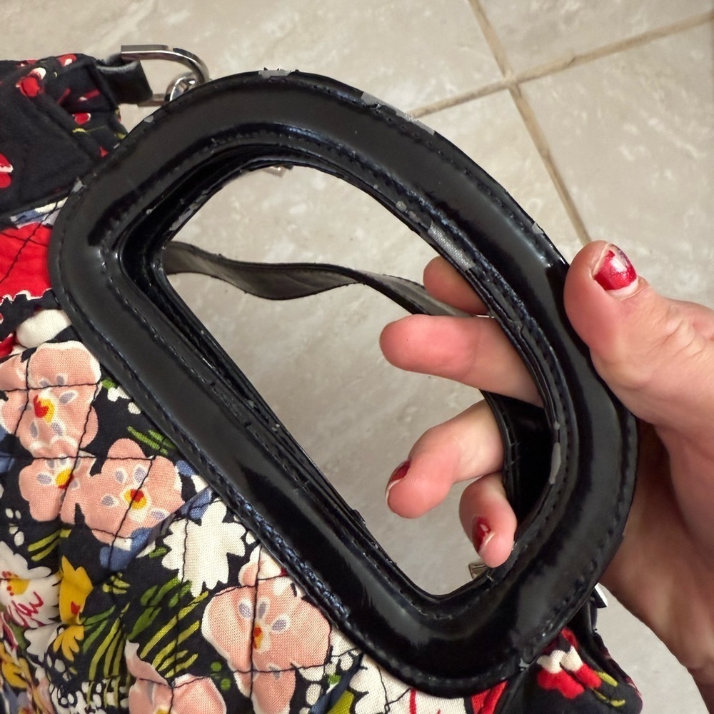 Vera Bradley Quilted Handbag Crossbody - Picture 5 of 7